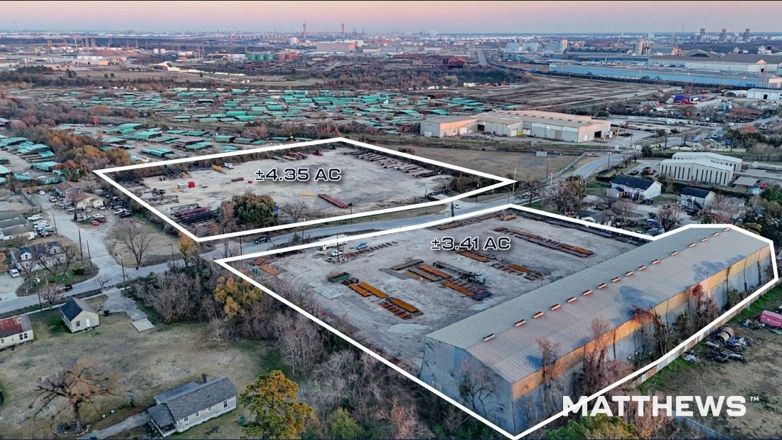 Re-graded parcel at 1430 Miles Street, Houston, Texas
