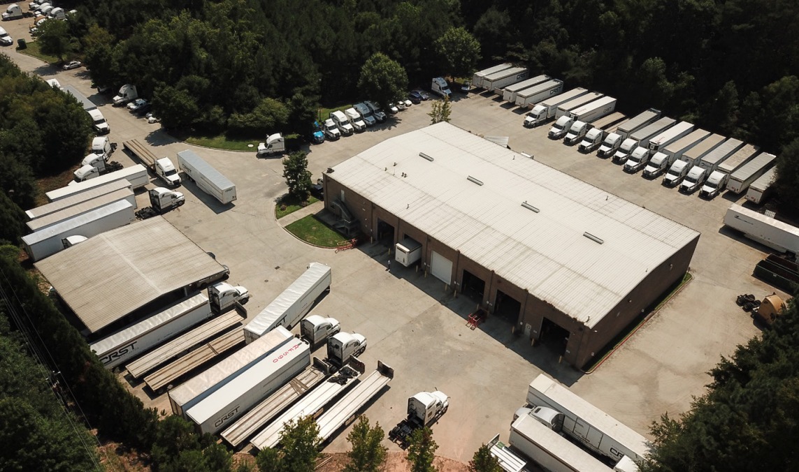 Aerial view of the cross-dock building and trailer yard at 7030 Queens Ferry Place SE, Mableton, Georgia